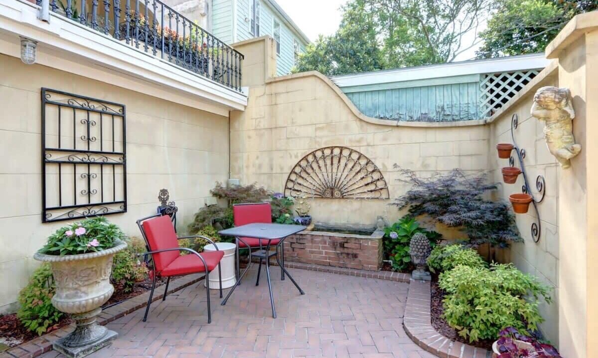 Photo of Outdoor in Historic Downtown Savannah