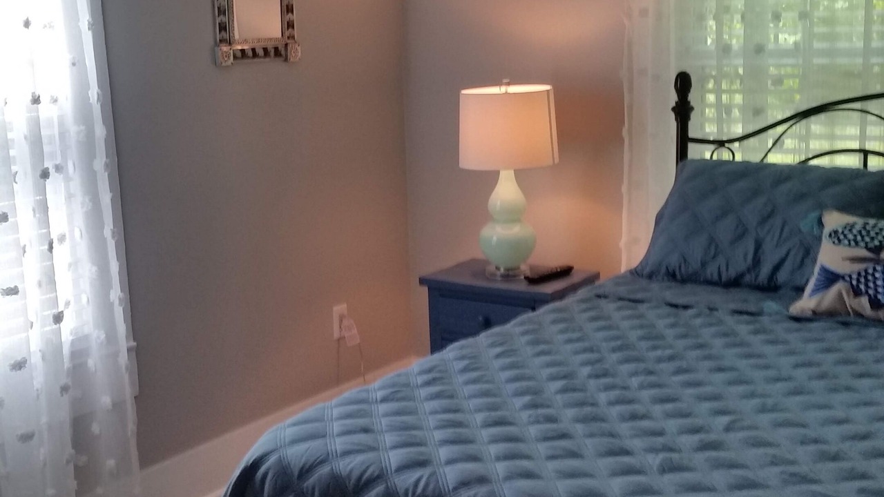 Photo of Bedroom in Mississippi City