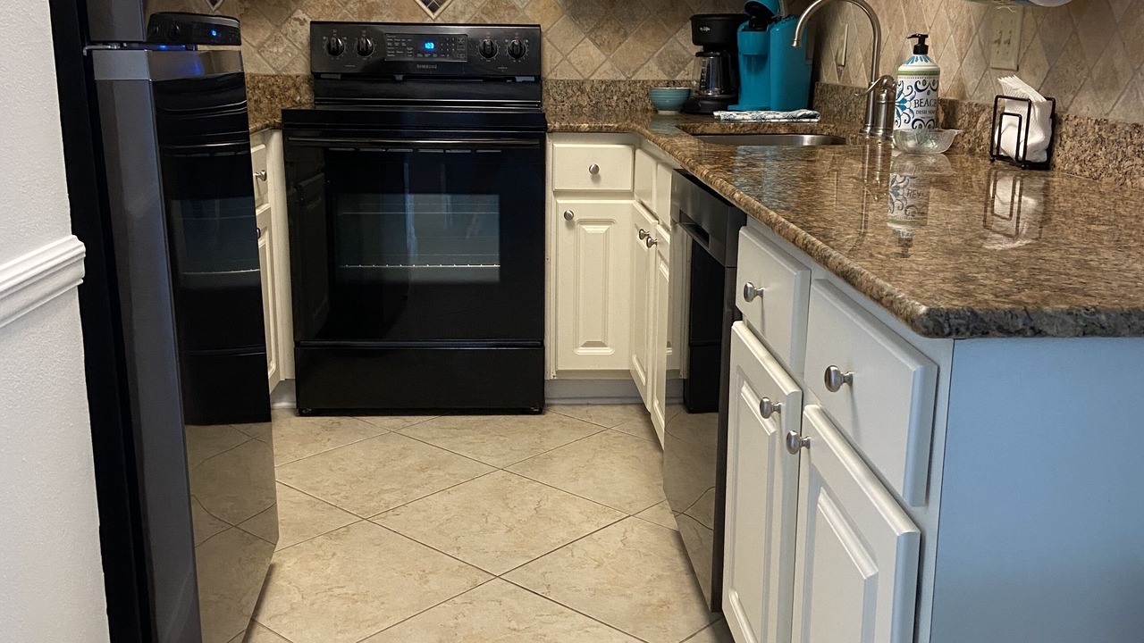 Photo of Kitchen in Orange Beach