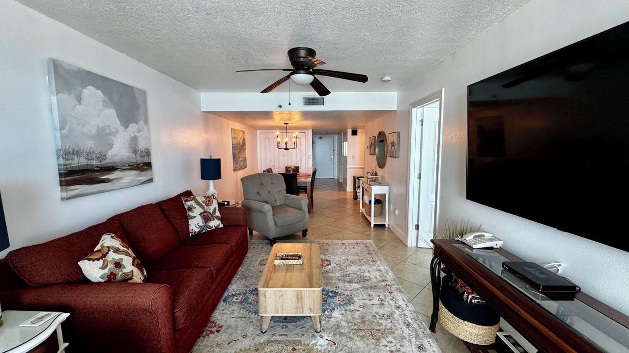 Photo of Livingroom in Orange Beach