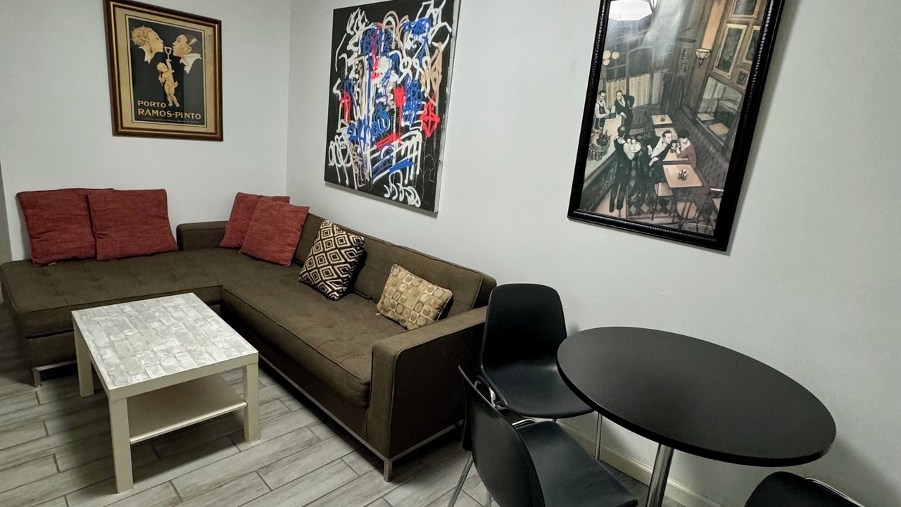 Photo of Livingroom in Faubourg Delachaise
