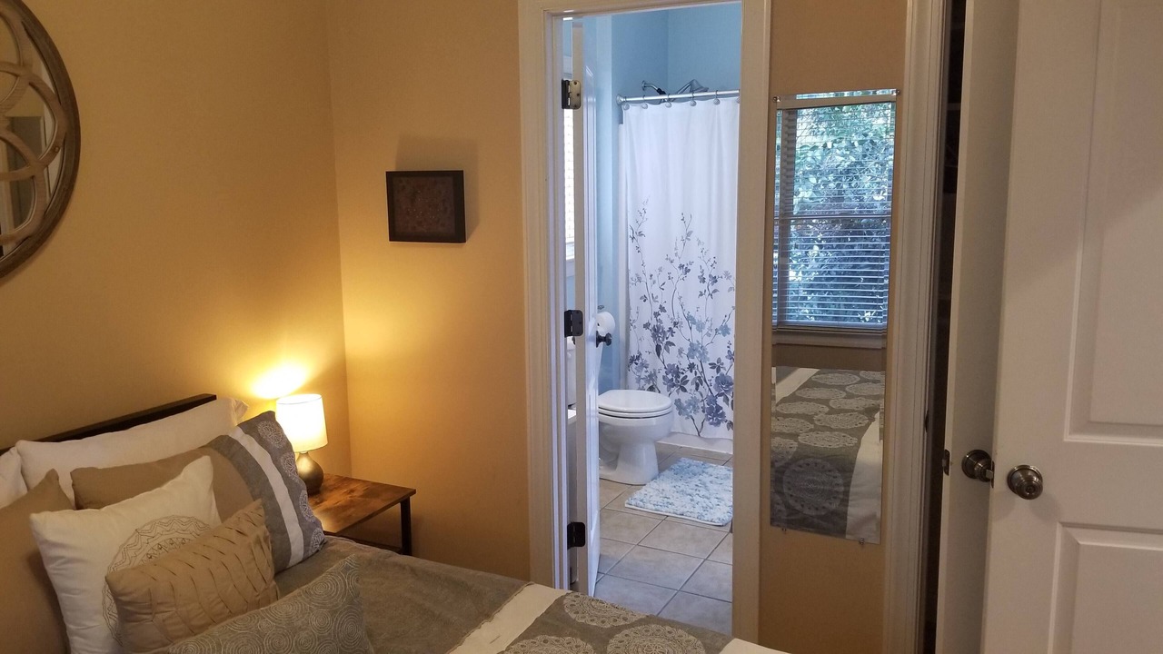 Photo of Bedroom in Candler Park