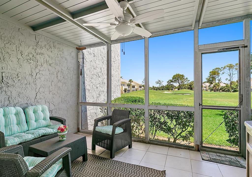 Photo of Patio Balcony in Sawgrass