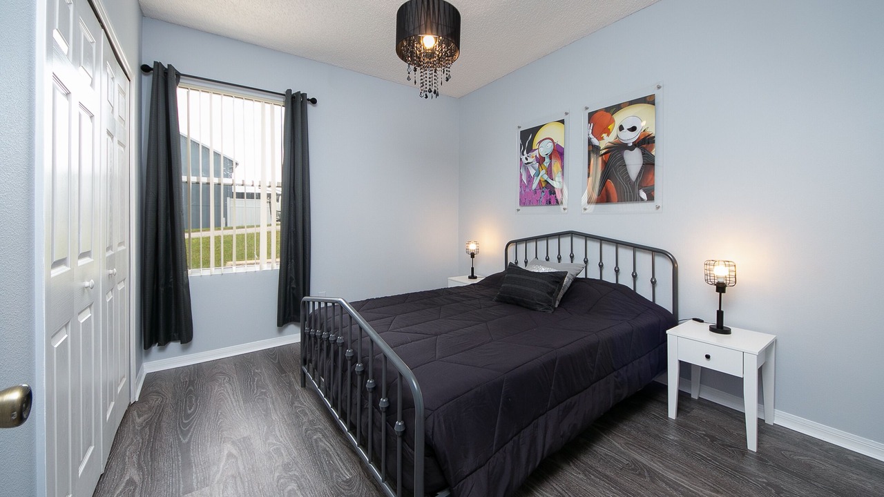 Photo of Bedroom in Sunset Ridge