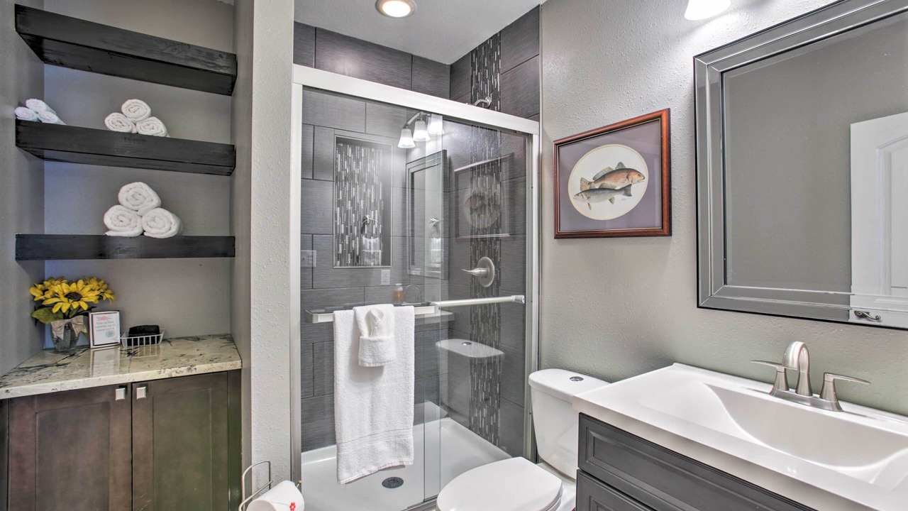 Photo of Bathroom in Waveland