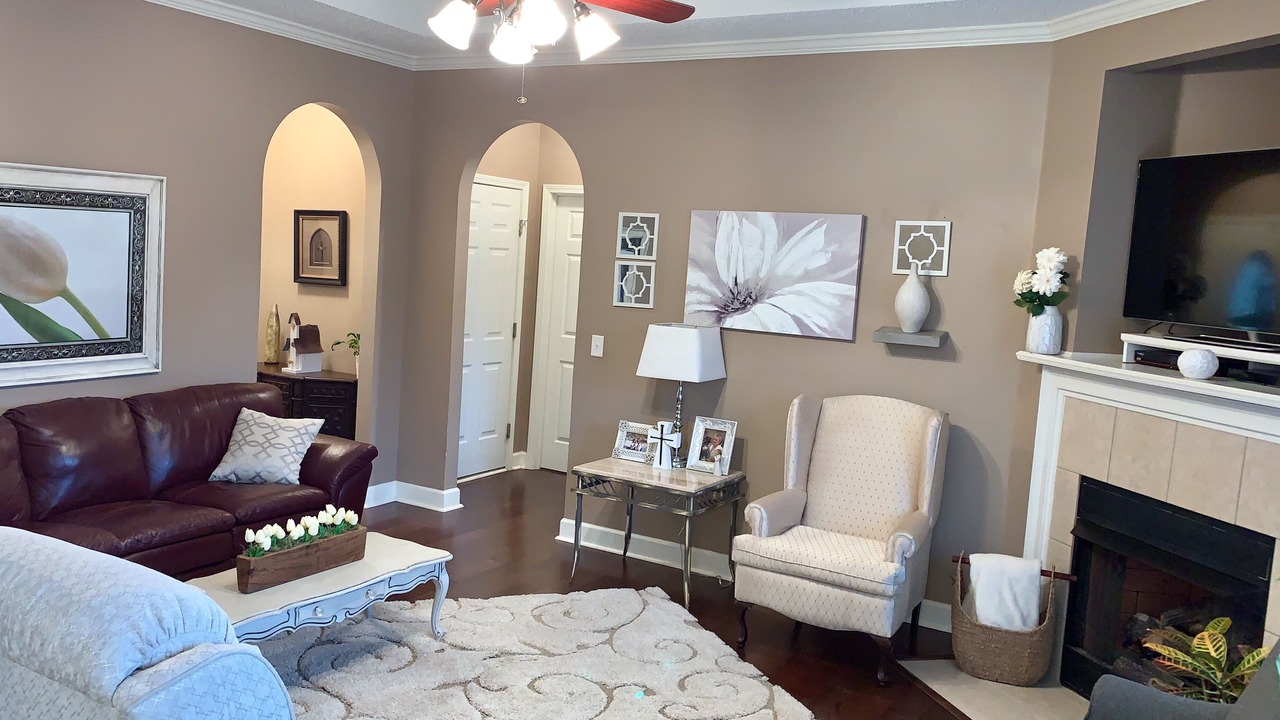 Photo of Livingroom in Moundville
