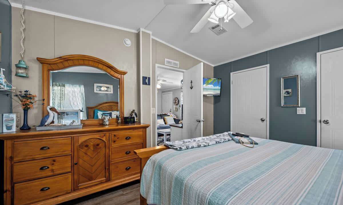 Photo of Bedroom in Davenport