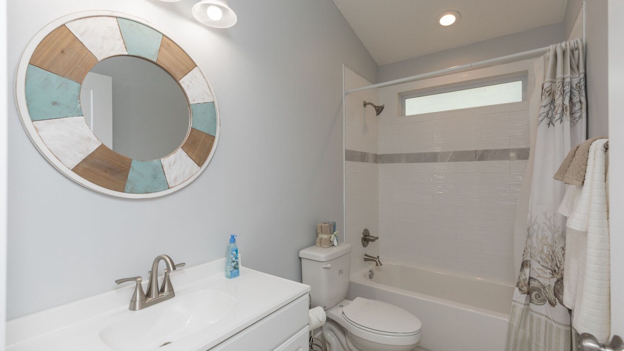 Photo of Bathroom in Coquina Gables