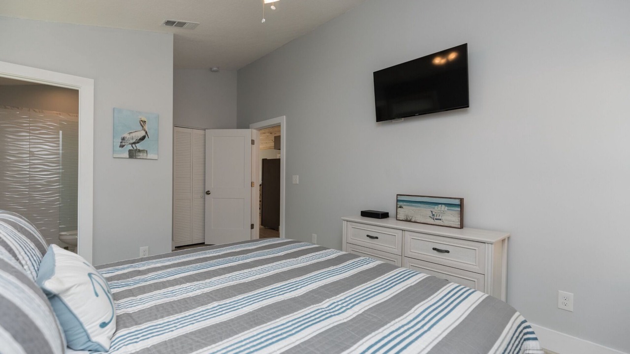 Photo of Bedroom in Coquina Gables
