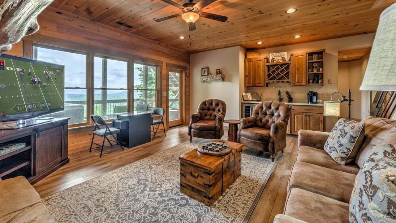 Photo of Livingroom in Blue Ridge