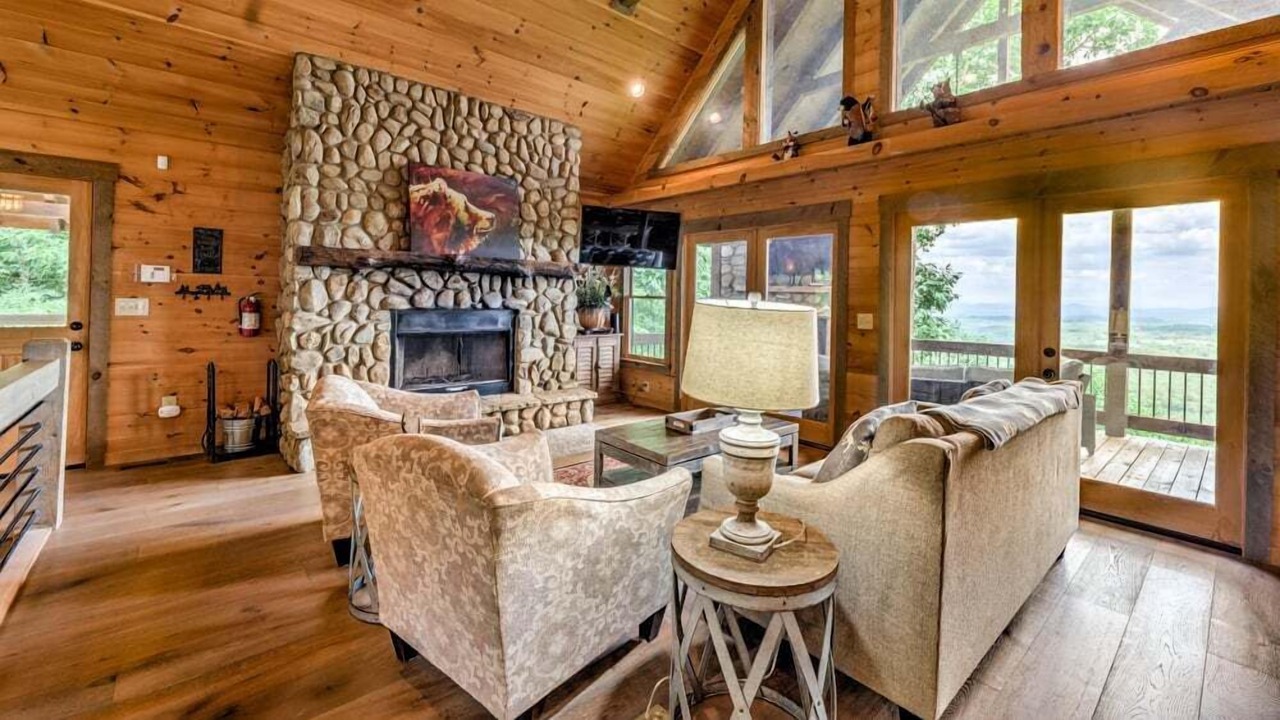 Photo of Livingroom in Blue Ridge