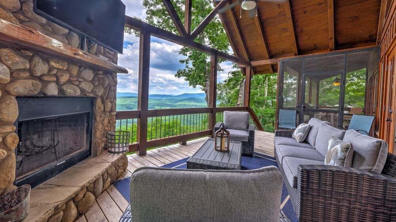 Photo of Patio Balcony in Blue Ridge