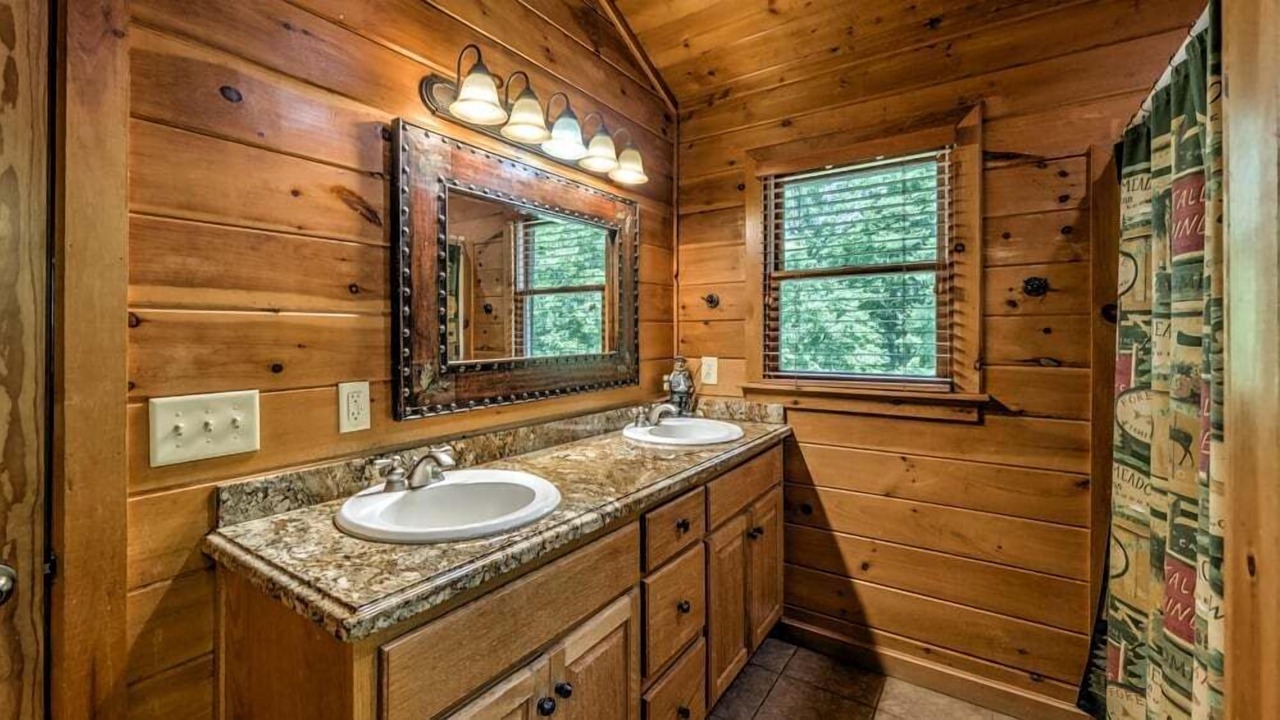 Photo of Bathroom in Blue Ridge