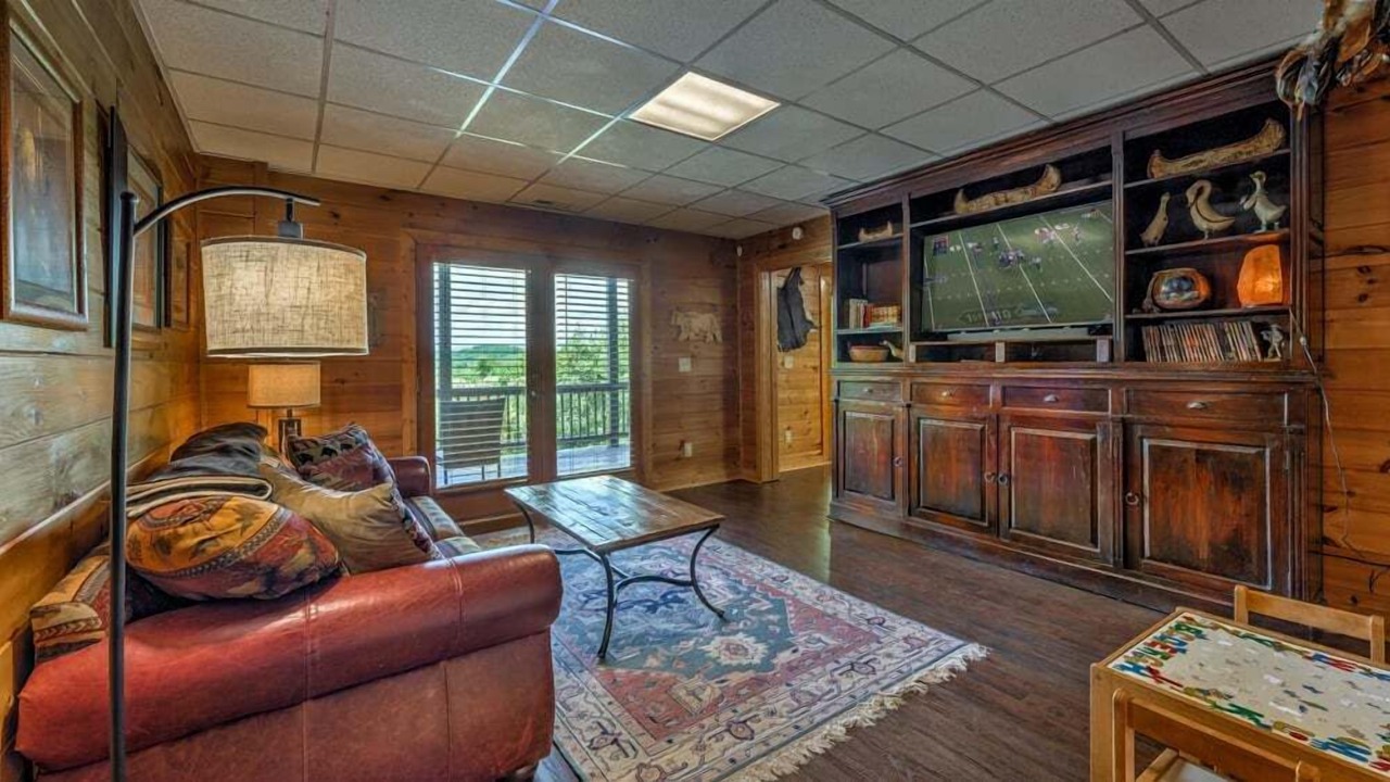 Photo of Livingroom in Blue Ridge