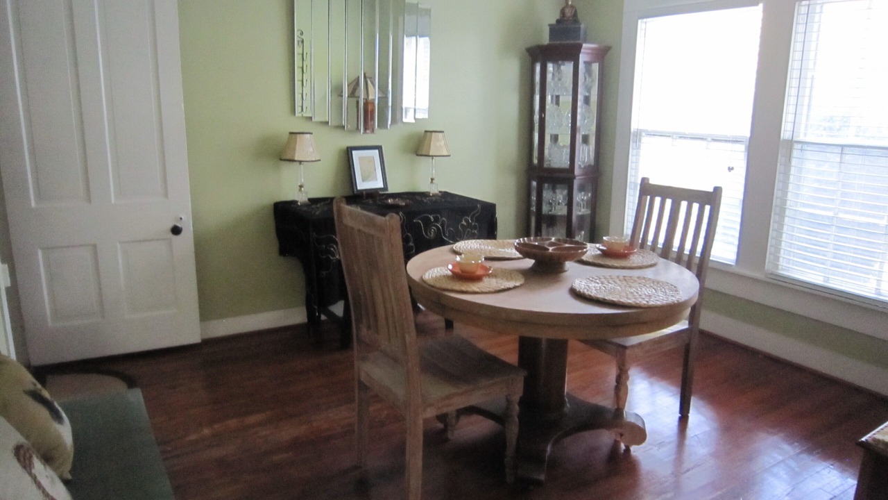 Photo of Livingroom in Rose Hill