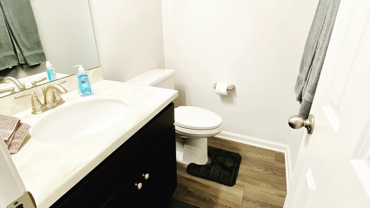 Photo of Bathroom in Hollister