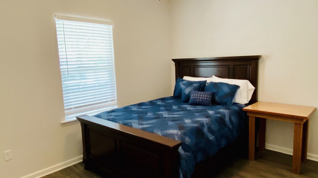 Photo of Bedroom in Hollister