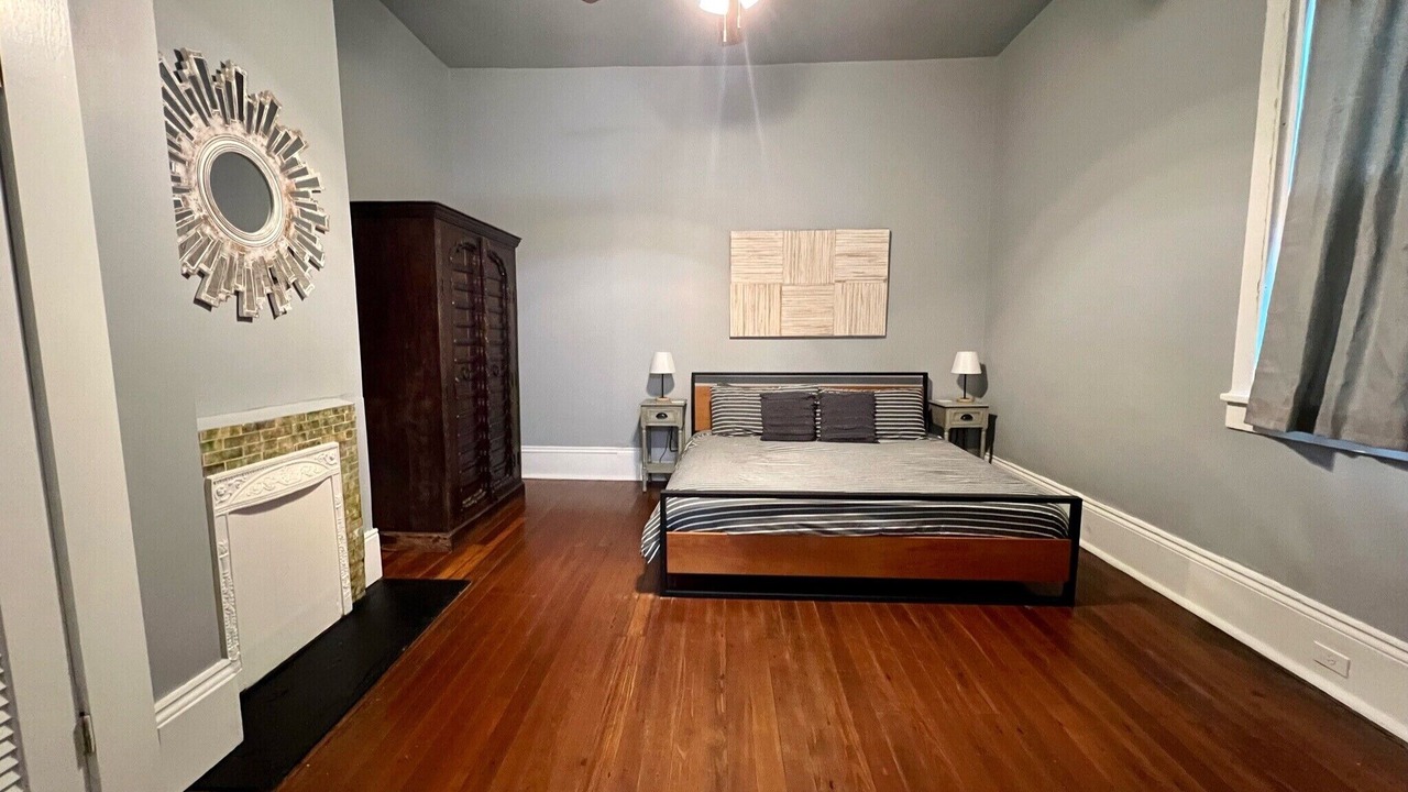 Photo of Bedroom in Esplanade Ridge