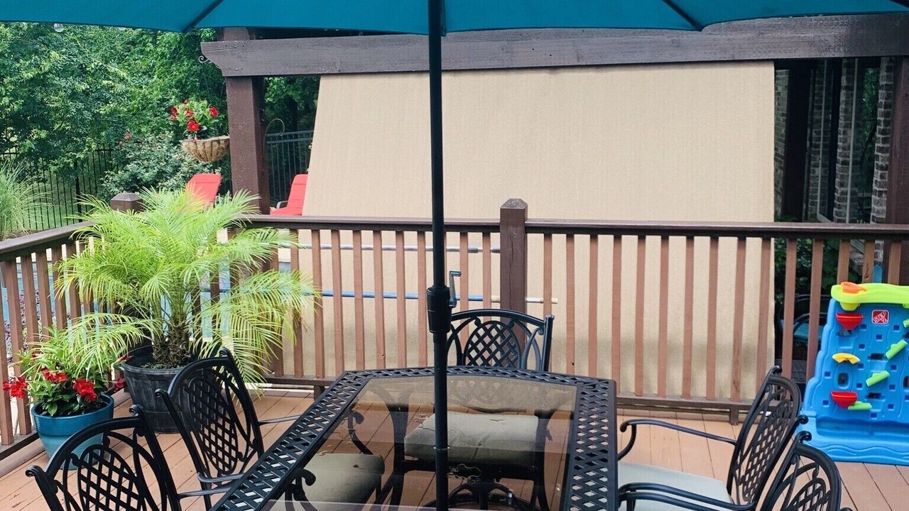 Photo of Outdoor in Water Valley