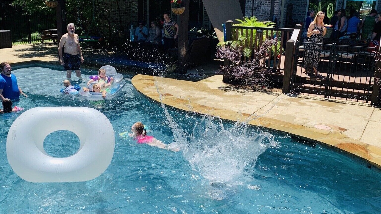 Photo of Outdoor in Water Valley