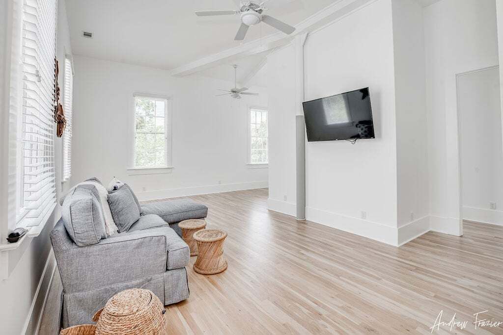 Photo of Livingroom in Tybee Island