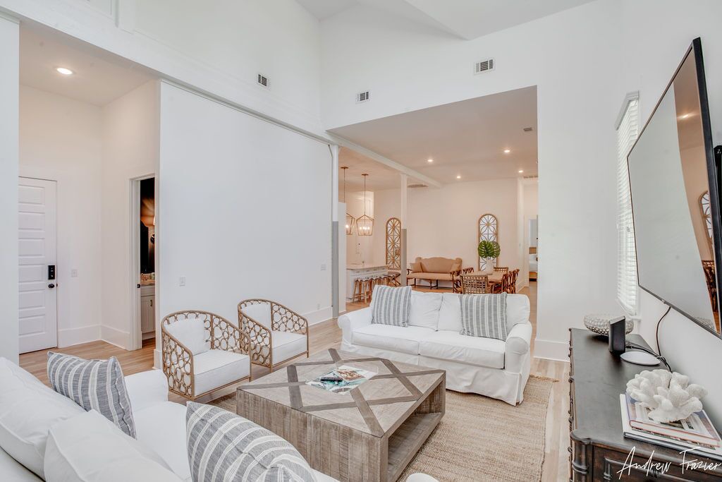 Photo of Livingroom in Tybee Island