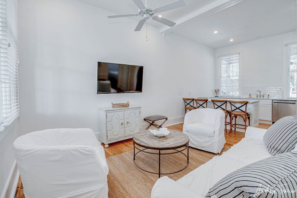 Photo of Livingroom in Tybee Island