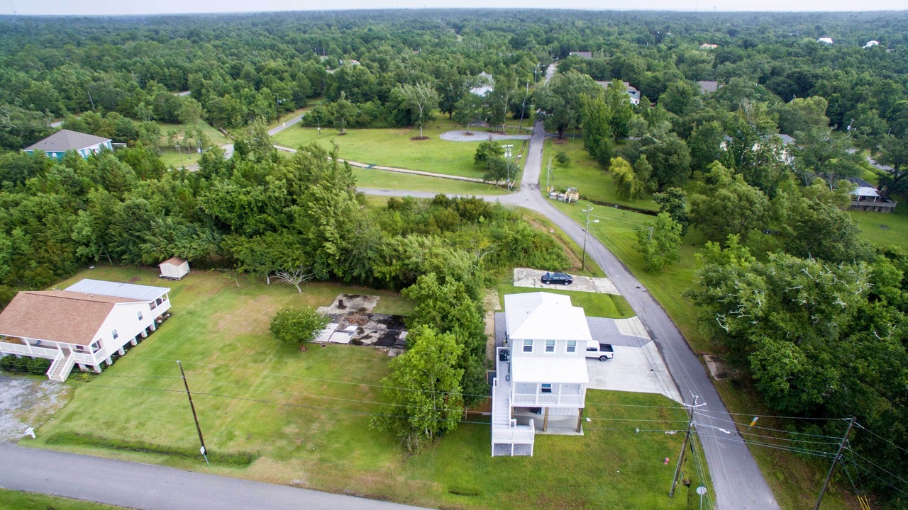 Photo of Outdoor in Waveland