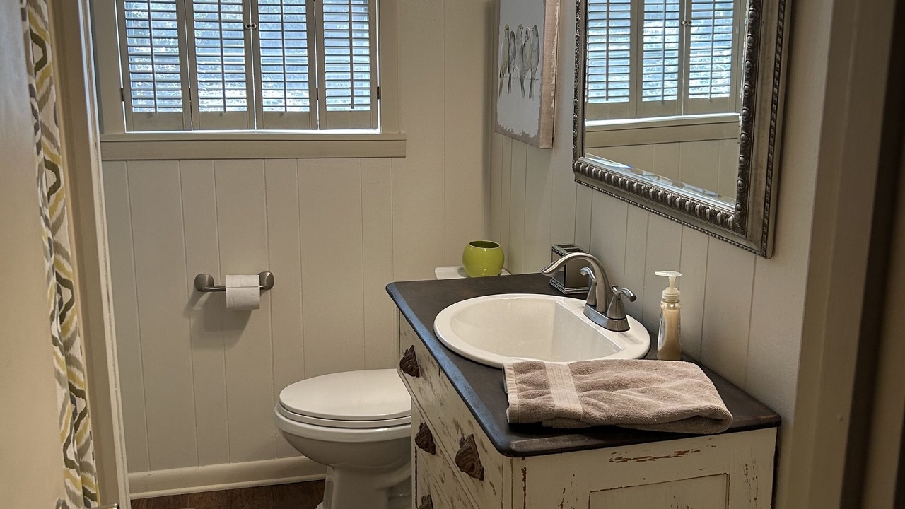 Photo of Bathroom in Jacksons' Gap