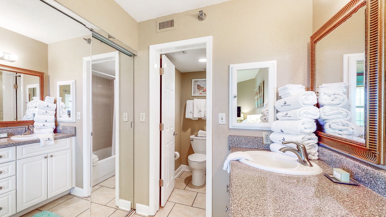 Photo of Bathroom in Ono Island