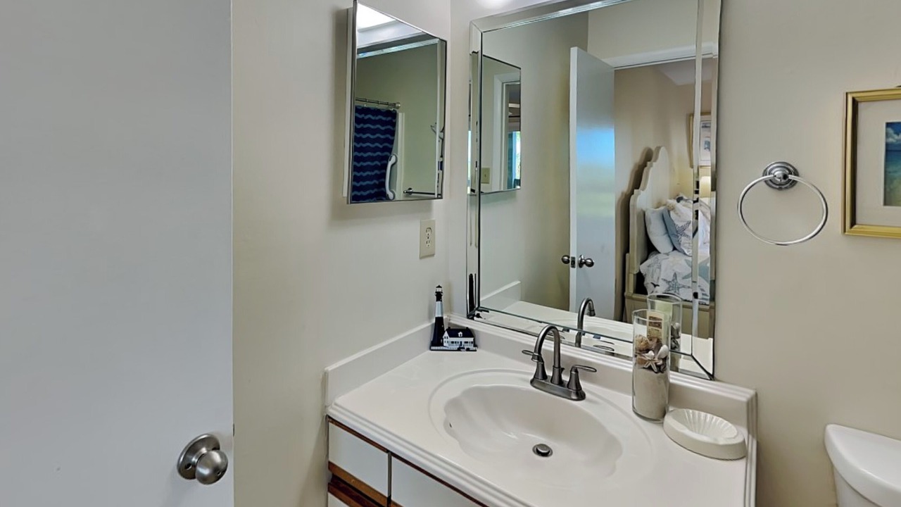 Photo of Bathroom in Tybee Island