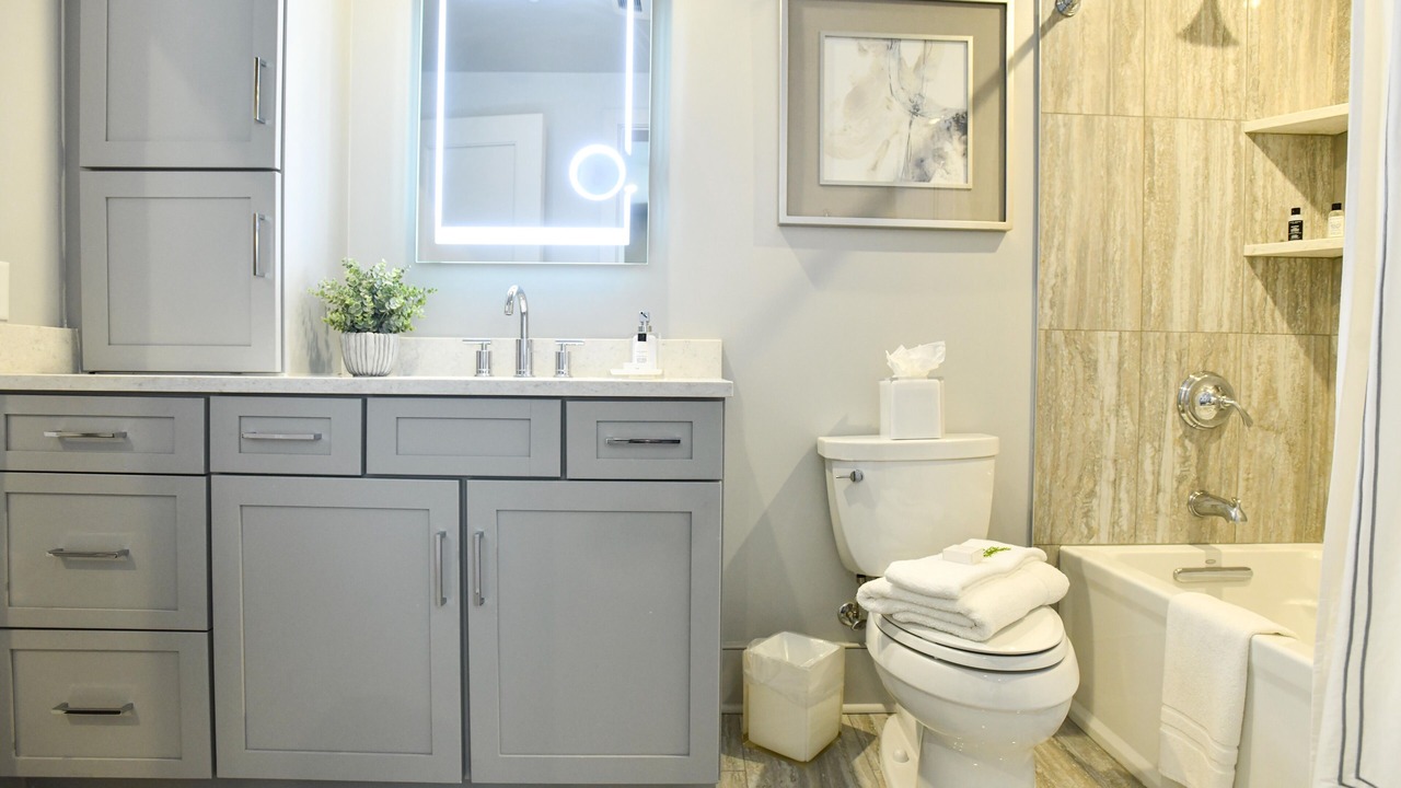Photo of Bathroom in Central Business District
