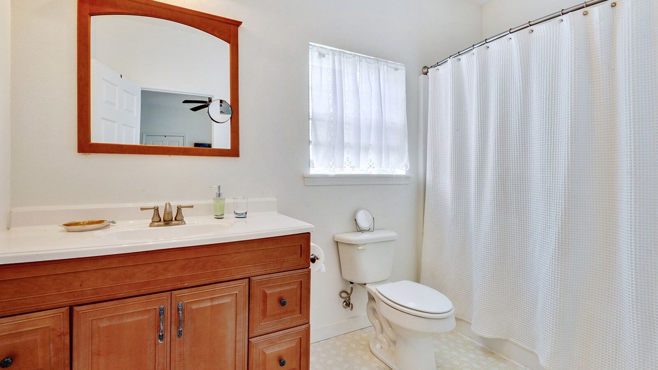 Photo of Bathroom in Waveland