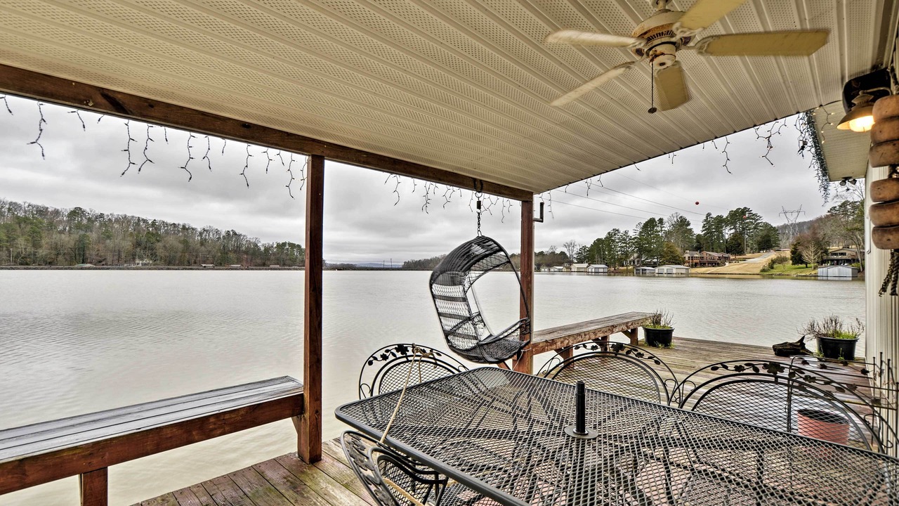 Photo of Outdoor in Groveoak