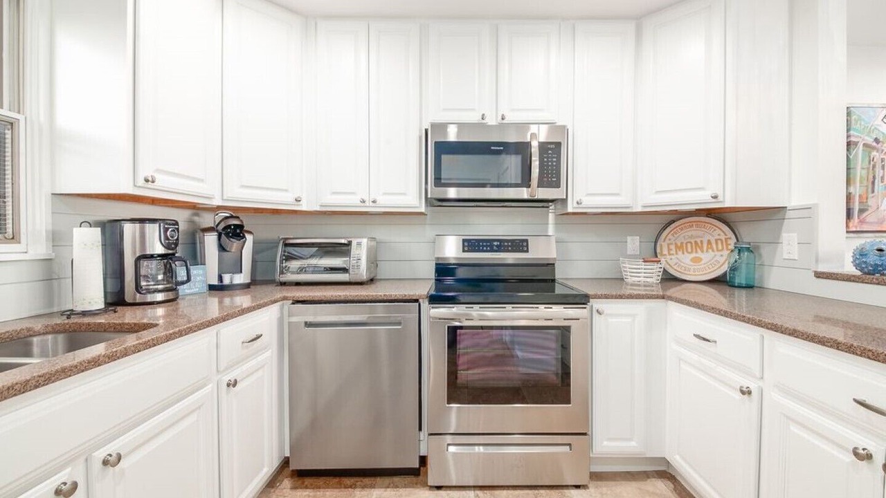 Photo of Kitchen in Ono Island