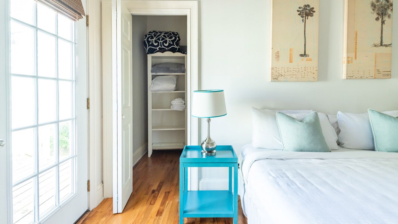 Photo of Bedroom in Beach Institute