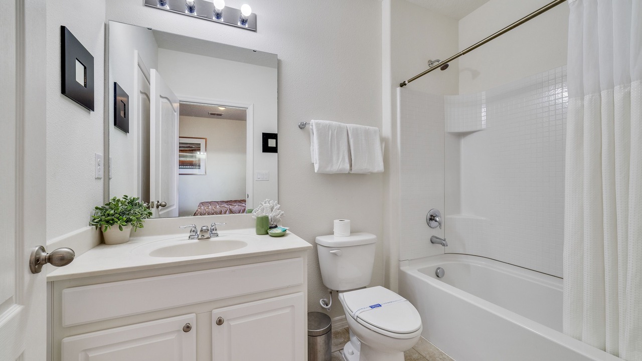 Photo of Bathroom in Loughman
