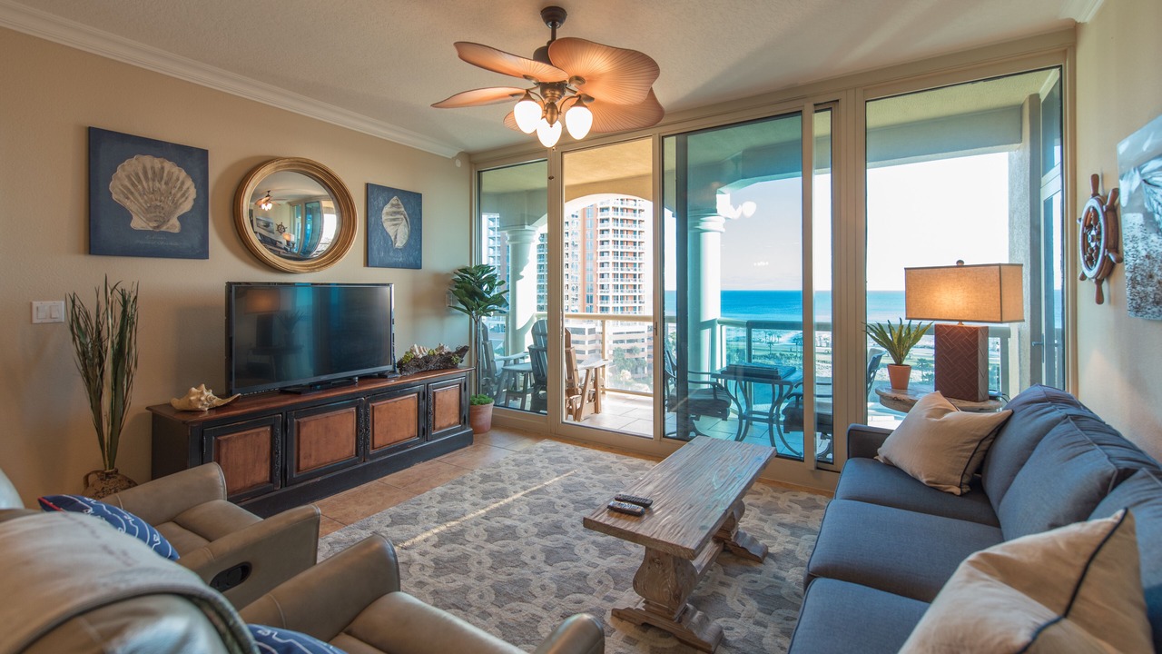 Photo of Livingroom in Pensacola Beach