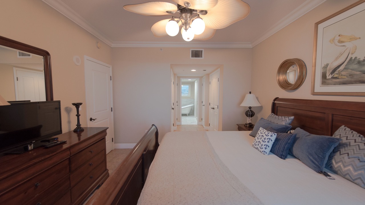 Photo of Bedroom in Pensacola Beach