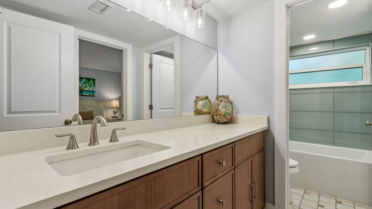 Photo of Bathroom in Amelia City