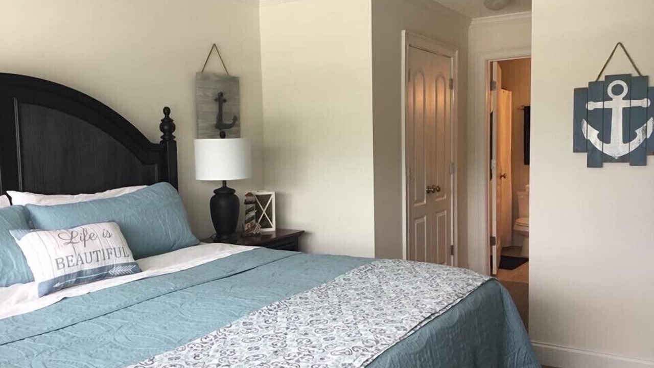 Photo of Bedroom in Alexander City