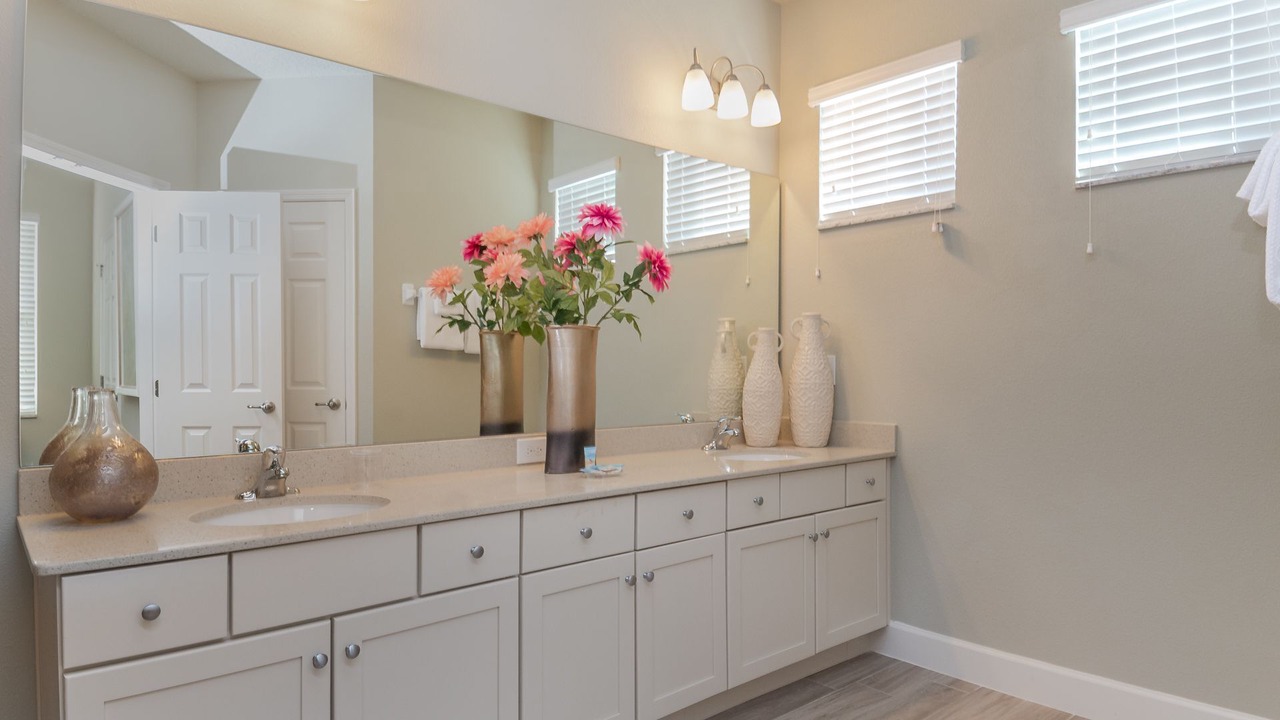 Photo of Bathroom in Loughman