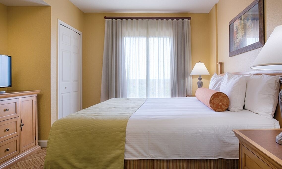 Photo of Bedroom in Bay Lake