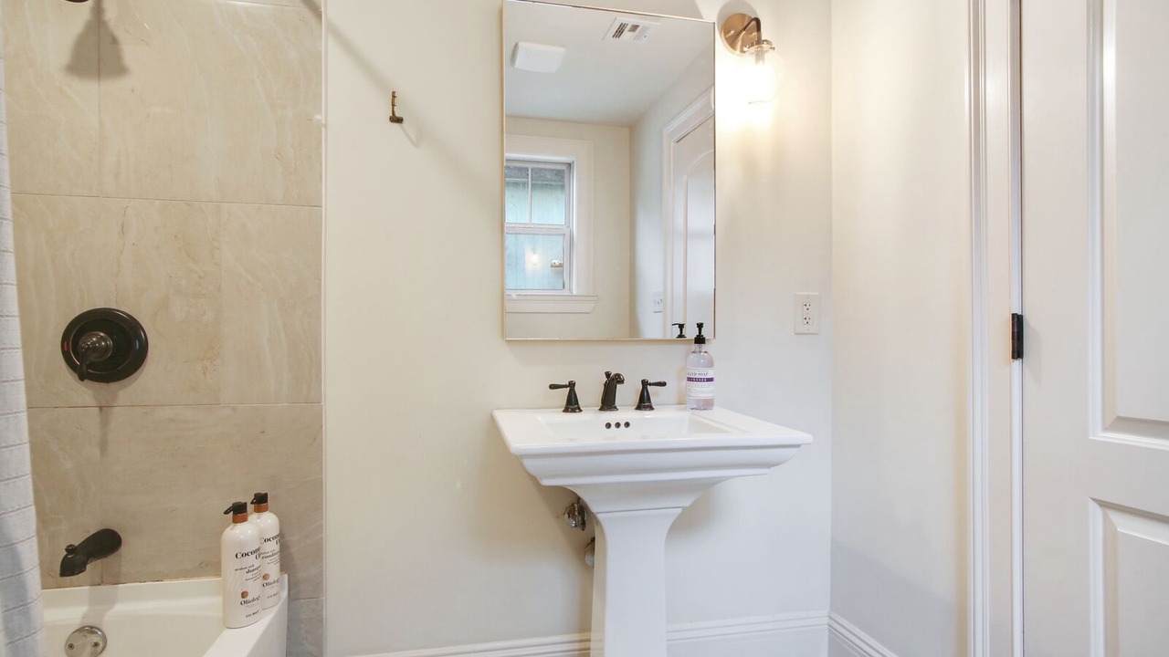 Photo of Bathroom in Mid-City District