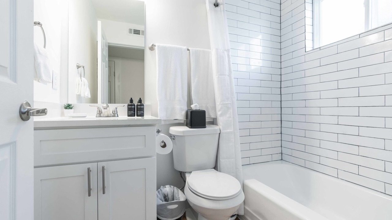 Photo of Bathroom in Lindridge-Martin Manor