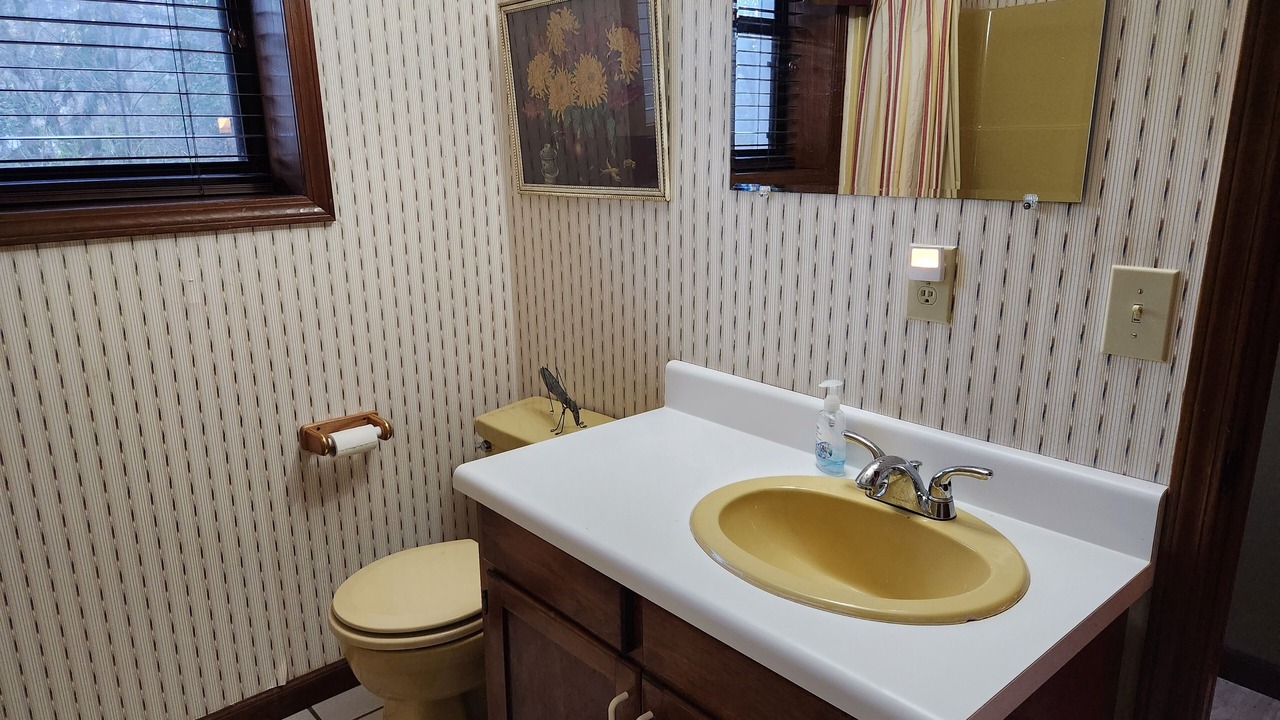 Photo of Bathroom in Reed Creek