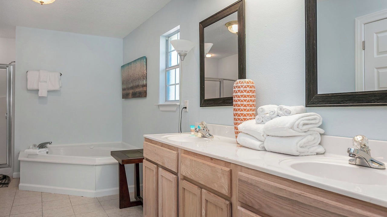 Photo of Bathroom in Foley
