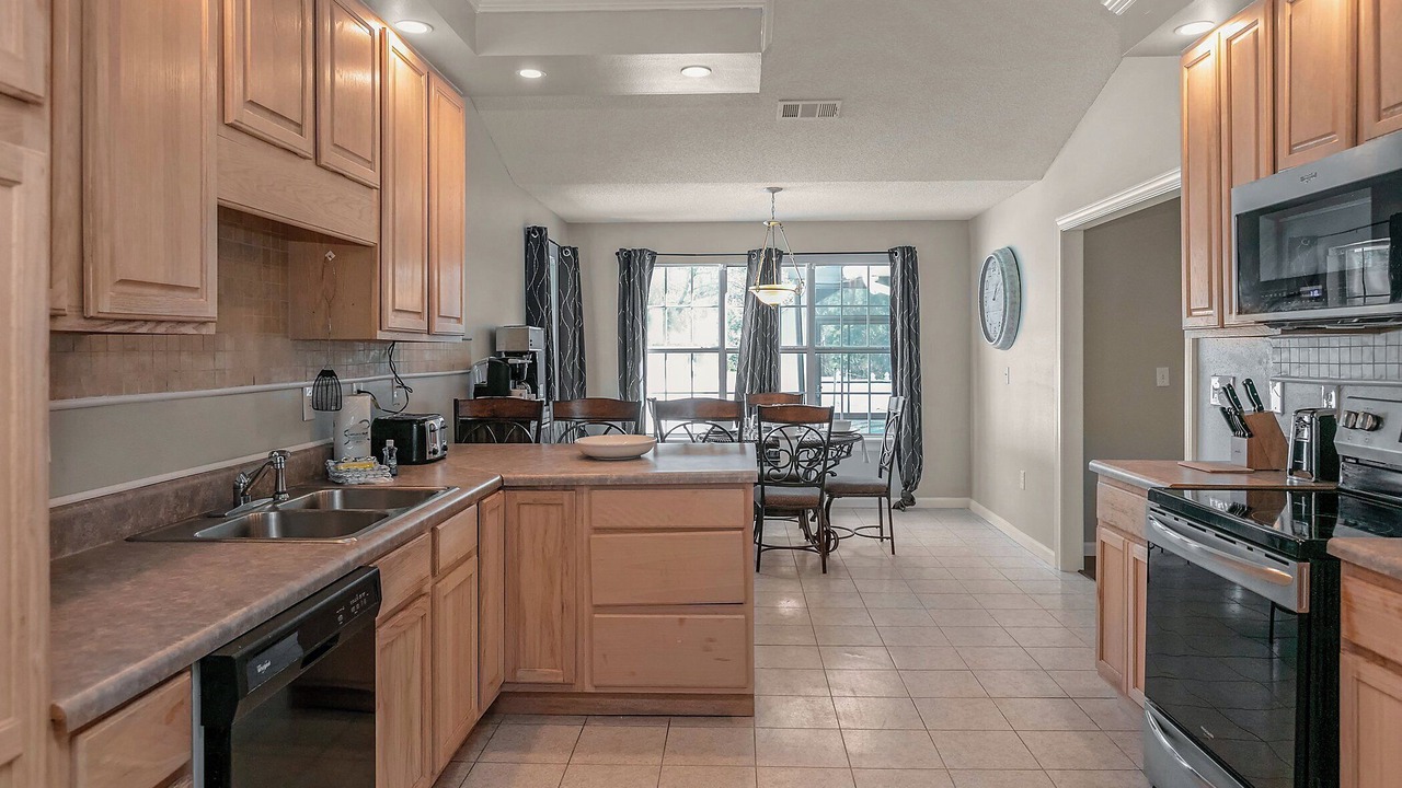 Photo of Kitchen in Foley