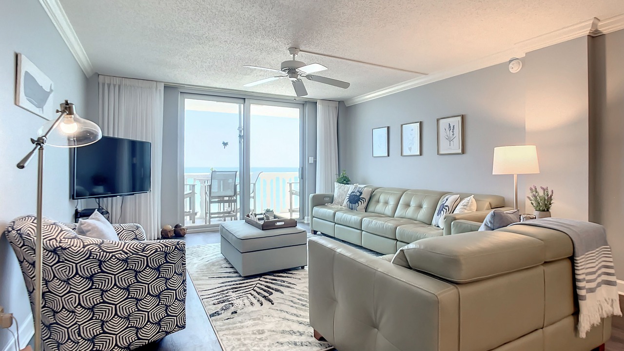 Photo of Livingroom in Ormond Ocean Gard