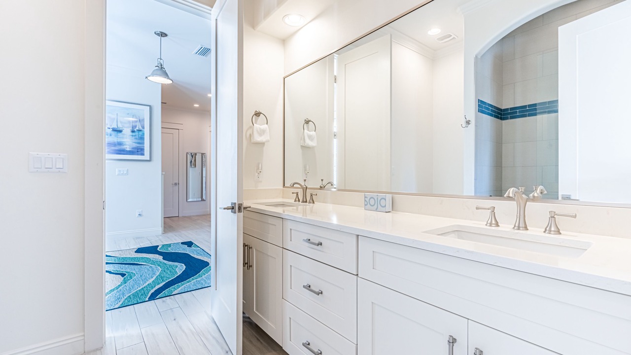 Photo of Bathroom in Villa Lago
